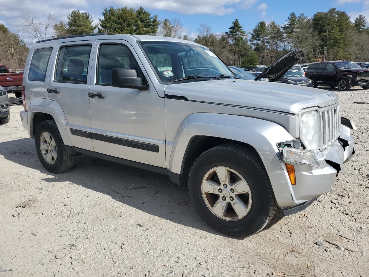 Photo 4 VIN: 1J4PN2GK5AW135907 - JEEP LIBERTY (NORTH AMERICA) 