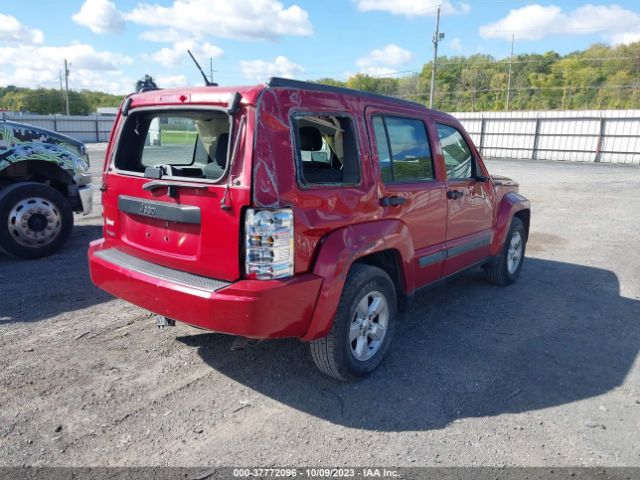 Photo 3 VIN: 1J4PN2GK5AW140833 - JEEP LIBERTY 