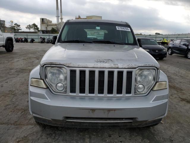 Photo 4 VIN: 1J4PN2GK5AW143778 - JEEP LIBERTY SP 