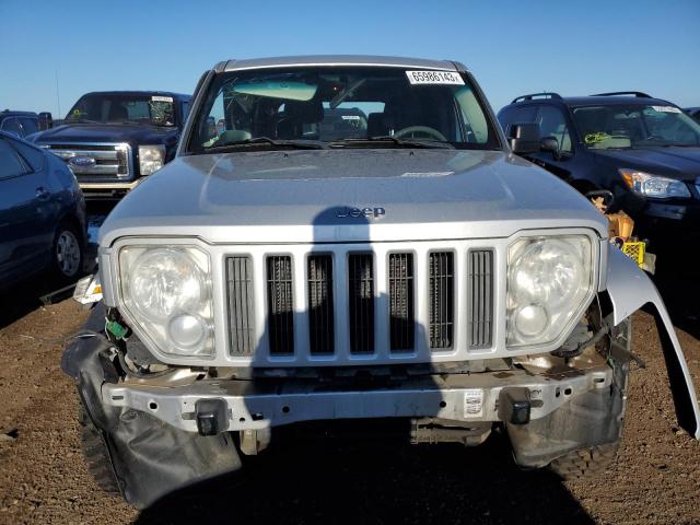 Photo 4 VIN: 1J4PN2GK5AW143781 - JEEP LIBERTY SP 