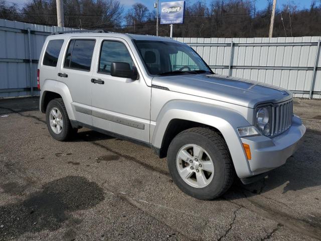 Photo 3 VIN: 1J4PN2GK5AW148771 - JEEP LIBERTY 