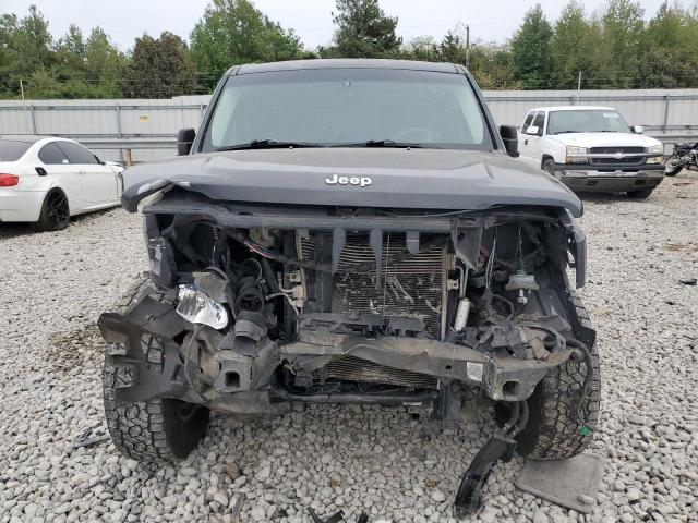 Photo 4 VIN: 1J4PN2GK5AW178241 - JEEP LIBERTY 