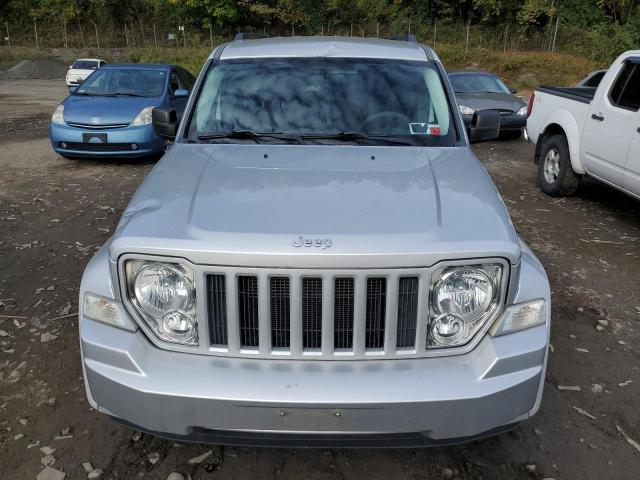 Photo 4 VIN: 1J4PN2GK5AW178949 - JEEP LIBERTY SP 