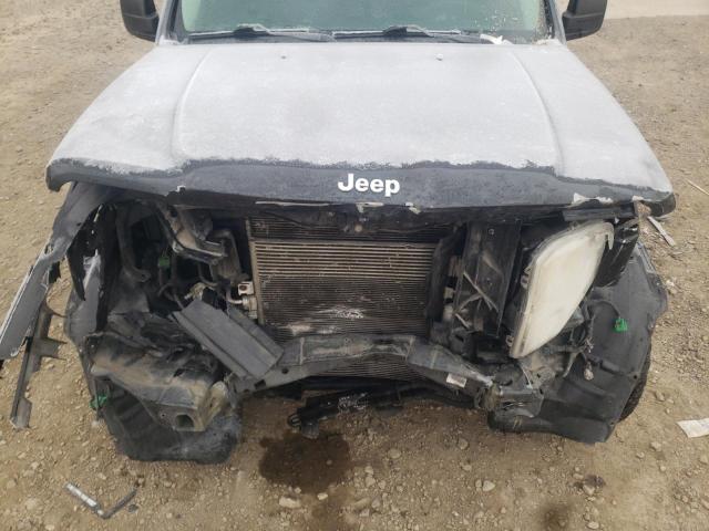 Photo 10 VIN: 1J4PN2GK5BW515413 - JEEP LIBERTY 