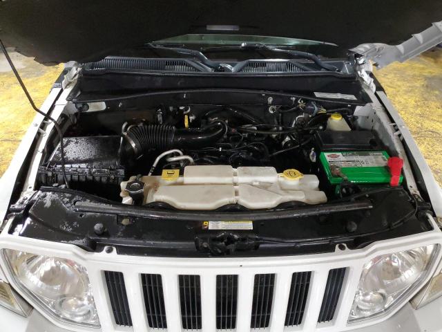 Photo 10 VIN: 1J4PN2GK5BW552008 - JEEP LIBERTY SP 