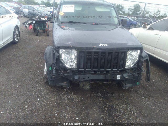 Photo 5 VIN: 1J4PN2GK5BW556849 - JEEP LIBERTY 