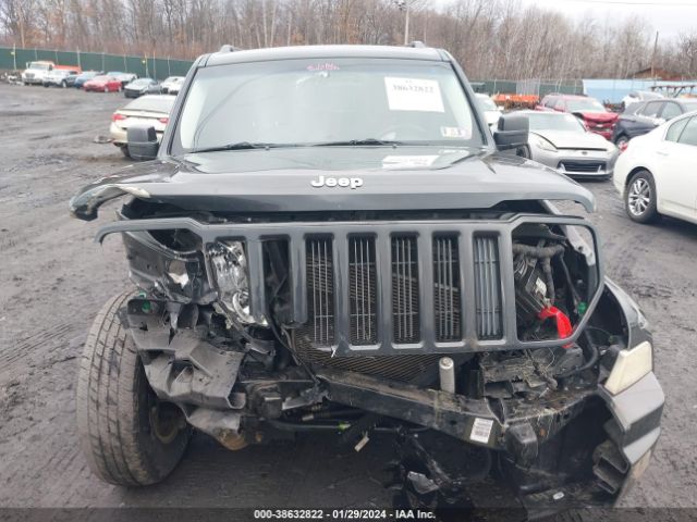 Photo 5 VIN: 1J4PN2GK5BW569293 - JEEP LIBERTY 