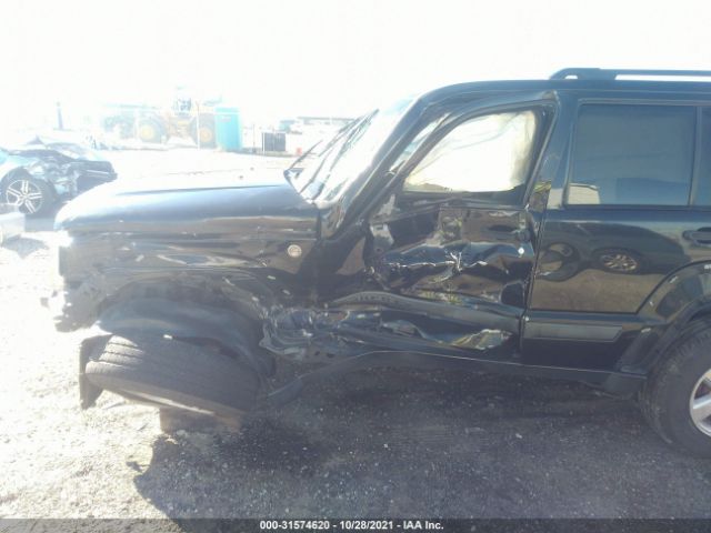 Photo 5 VIN: 1J4PN2GK6AW135690 - JEEP LIBERTY 