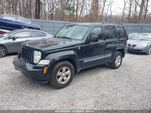 Photo 1 VIN: 1J4PN2GK6AW136967 - JEEP LIBERTY 