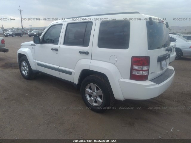 Photo 2 VIN: 1J4PN2GK6AW139366 - JEEP LIBERTY 