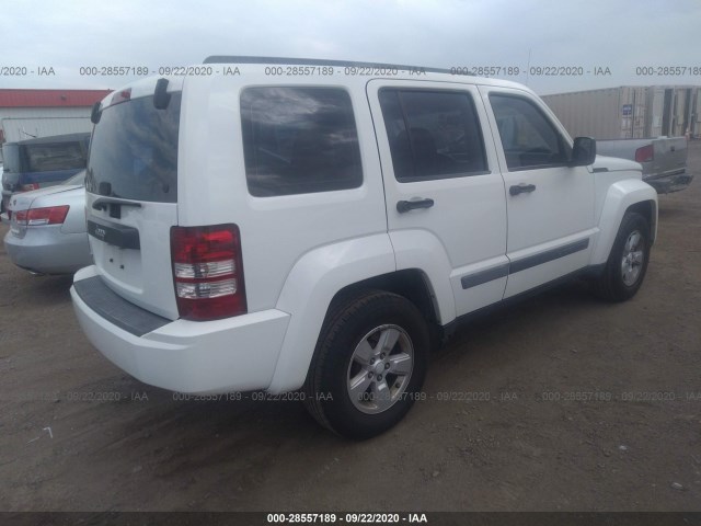 Photo 3 VIN: 1J4PN2GK6AW139366 - JEEP LIBERTY 