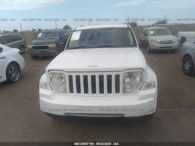 Photo 5 VIN: 1J4PN2GK6AW139366 - JEEP LIBERTY 