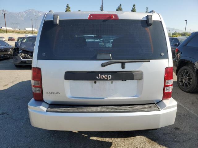 Photo 5 VIN: 1J4PN2GK6AW148262 - JEEP LIBERTY 