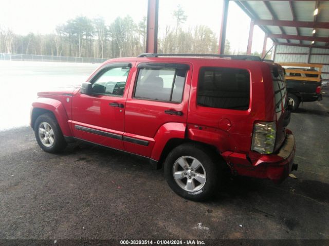 Photo 2 VIN: 1J4PN2GK6AW172514 - JEEP LIBERTY 