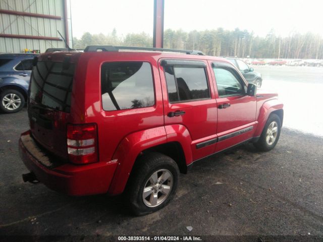 Photo 3 VIN: 1J4PN2GK6AW172514 - JEEP LIBERTY 