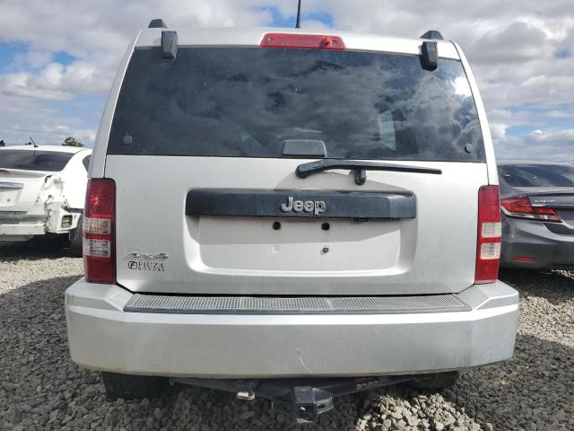 Photo 5 VIN: 1J4PN2GK6BW585986 - JEEP LIBERTY 