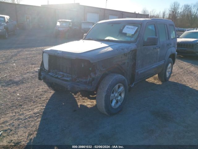 Photo 5 VIN: 1J4PN2GK6BW592744 - JEEP LIBERTY 