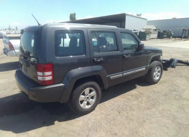 Photo 3 VIN: 1J4PN2GK6BW593151 - JEEP LIBERTY 