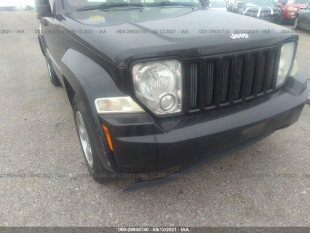 Photo 5 VIN: 1J4PN2GK7AW142230 - JEEP LIBERTY 