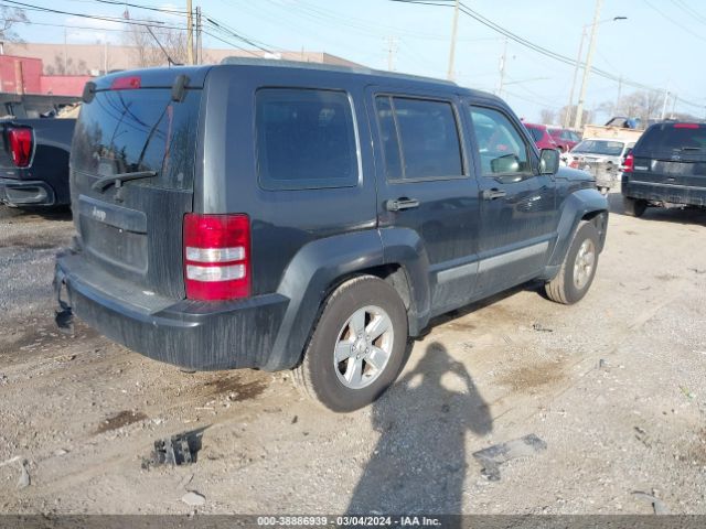 Photo 3 VIN: 1J4PN2GK7AW150523 - JEEP LIBERTY 