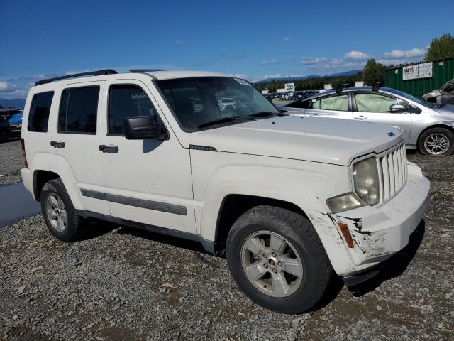 Photo 3 VIN: 1J4PN2GK7AW182680 - JEEP LIBERTY 