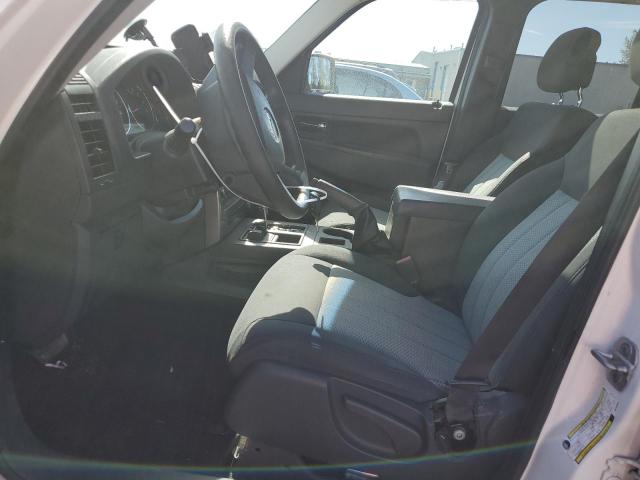 Photo 6 VIN: 1J4PN2GK7AW182680 - JEEP LIBERTY 