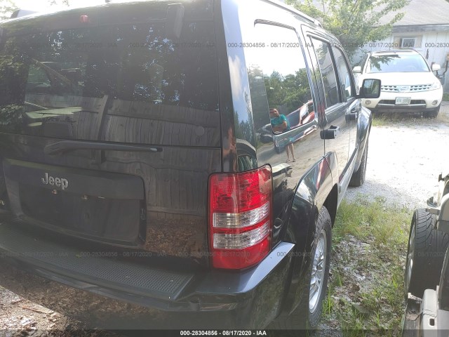 Photo 3 VIN: 1J4PN2GK7BW502713 - JEEP LIBERTY 