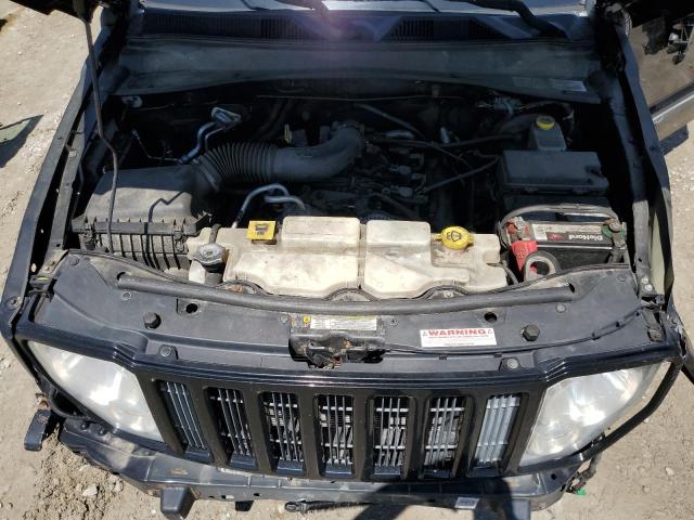 Photo 10 VIN: 1J4PN2GK7BW502940 - JEEP LIBERTY 