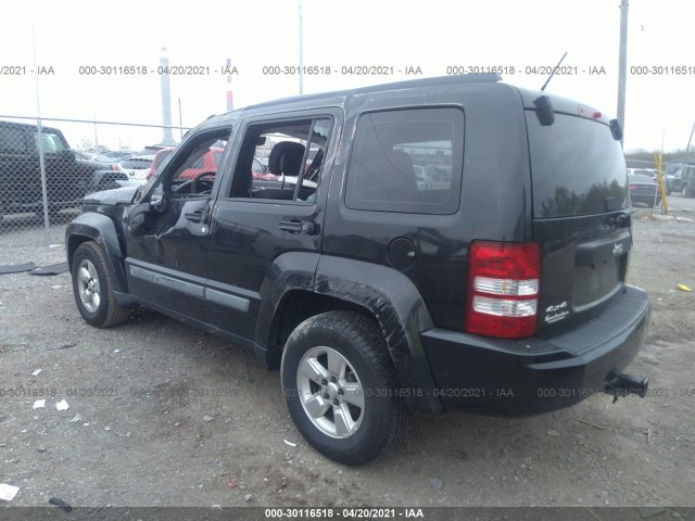 Photo 2 VIN: 1J4PN2GK8AW132385 - JEEP LIBERTY 