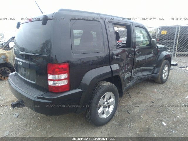 Photo 3 VIN: 1J4PN2GK8AW132385 - JEEP LIBERTY 