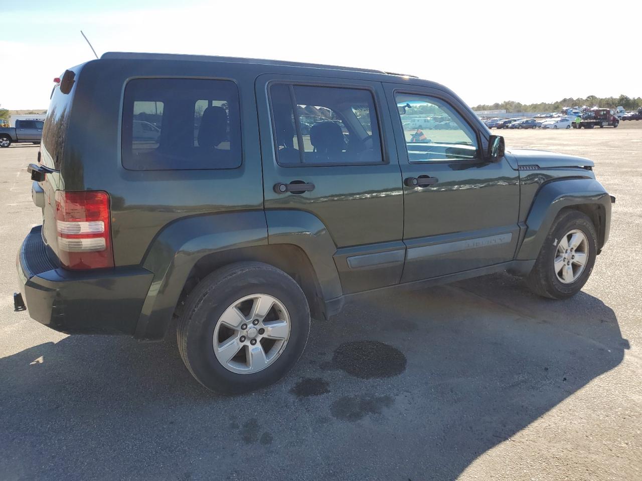 Photo 2 VIN: 1J4PN2GK8AW161546 - JEEP LIBERTY (NORTH AMERICA) 