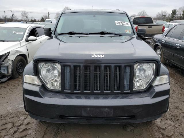 Photo 4 VIN: 1J4PN2GK8BW502932 - JEEP LIBERTY 