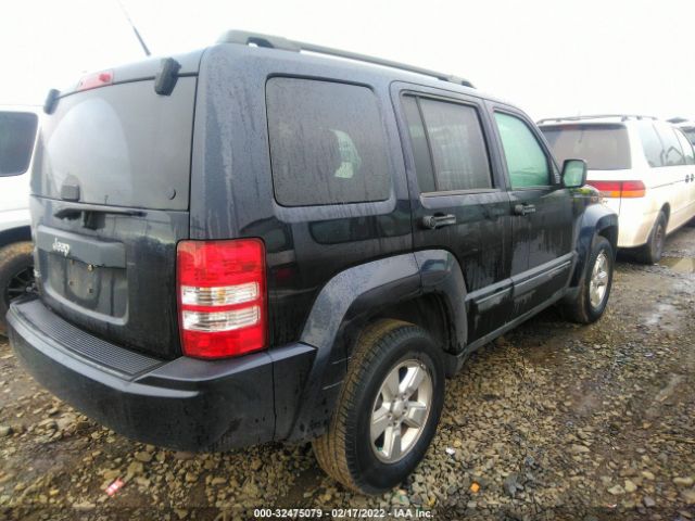 Photo 3 VIN: 1J4PN2GK8BW523991 - JEEP LIBERTY 