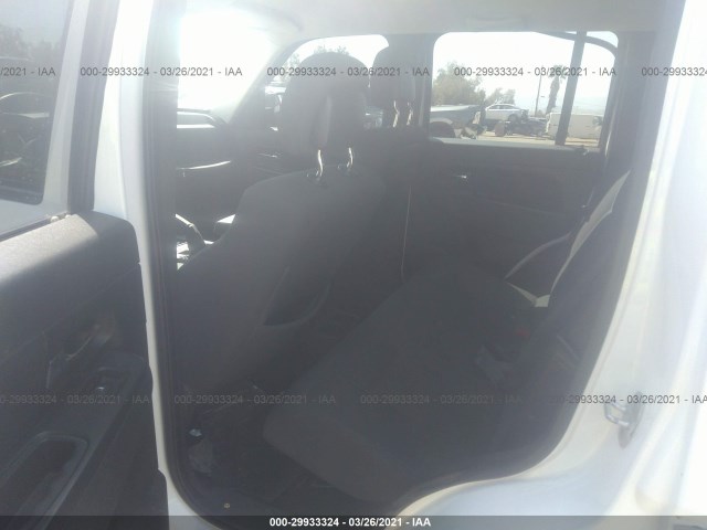 Photo 7 VIN: 1J4PN2GK8BW562015 - JEEP LIBERTY 