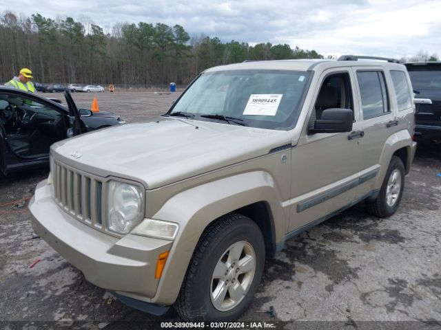 Photo 1 VIN: 1J4PN2GK8BW593815 - JEEP LIBERTY 