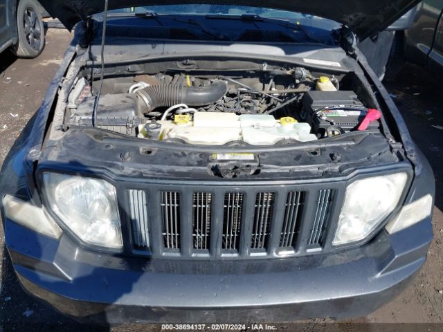 Photo 9 VIN: 1J4PN2GK8BW594298 - JEEP LIBERTY 