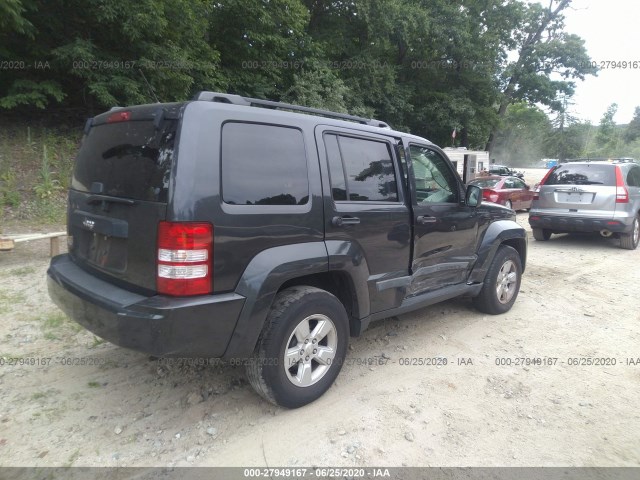 Photo 3 VIN: 1J4PN2GK9AW149437 - JEEP LIBERTY 