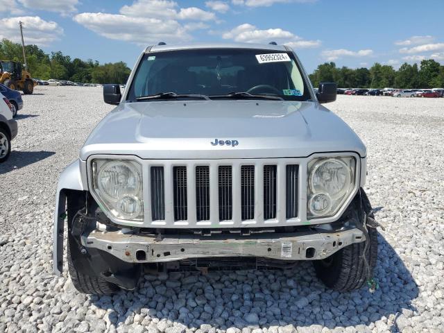 Photo 4 VIN: 1J4PN2GK9AW178114 - JEEP LIBERTY 