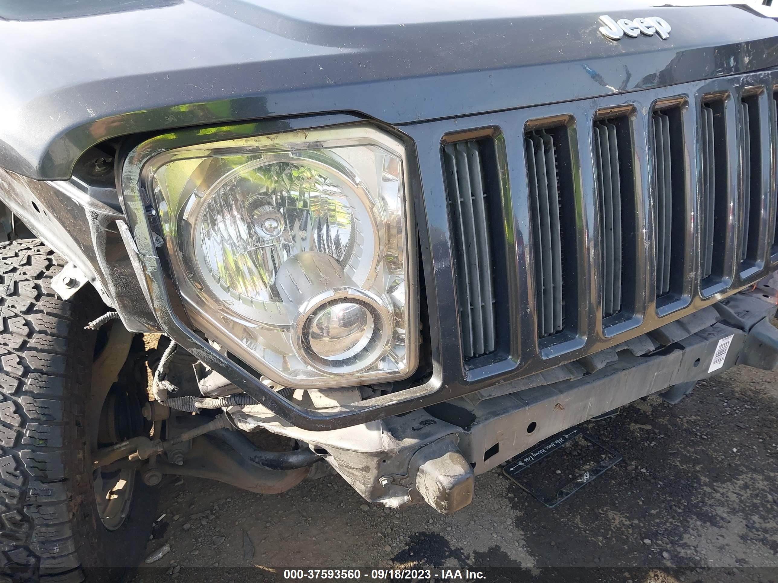 Photo 5 VIN: 1J4PN2GK9BW510523 - JEEP LIBERTY SP 