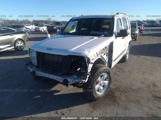 Photo 5 VIN: 1J4PN2GK9BW520100 - JEEP LIBERTY 