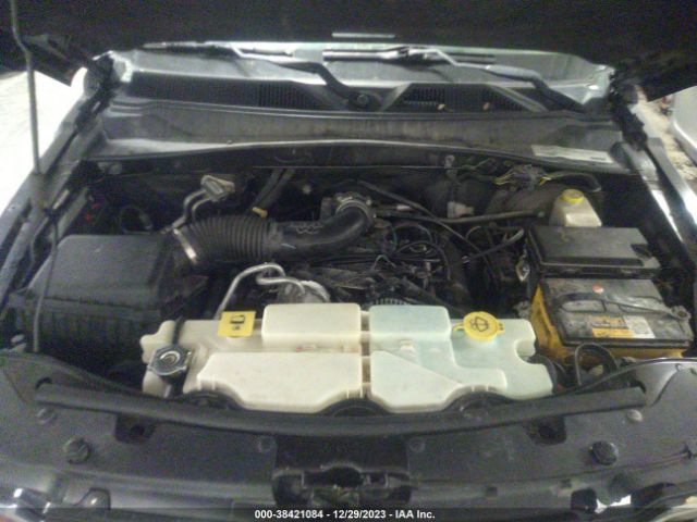 Photo 9 VIN: 1J4PN2GK9BW525796 - JEEP LIBERTY 