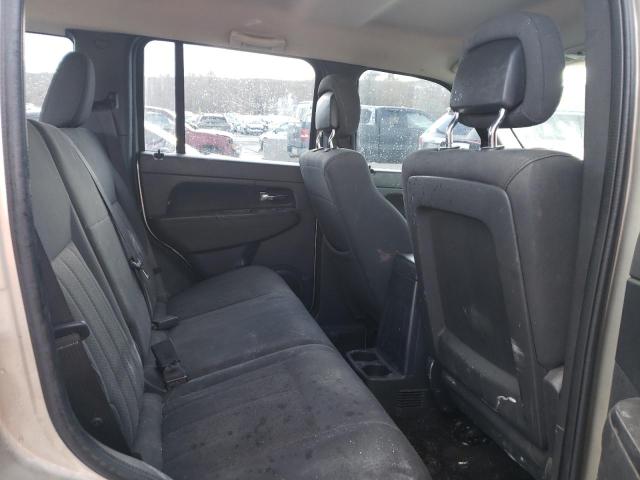 Photo 10 VIN: 1J4PN2GK9BW579678 - JEEP LIBERTY 