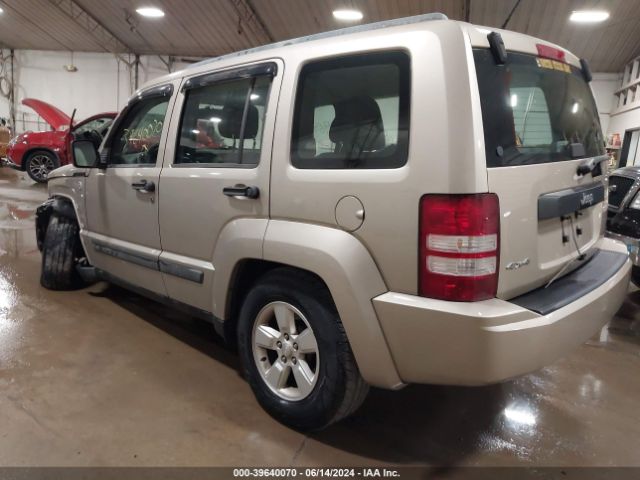 Photo 2 VIN: 1J4PN2GK9BW594360 - JEEP LIBERTY 