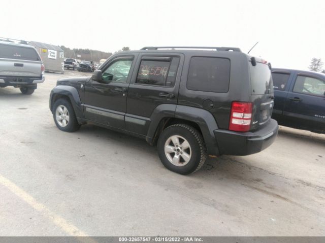 Photo 2 VIN: 1J4PN2GKXAW137071 - JEEP LIBERTY 