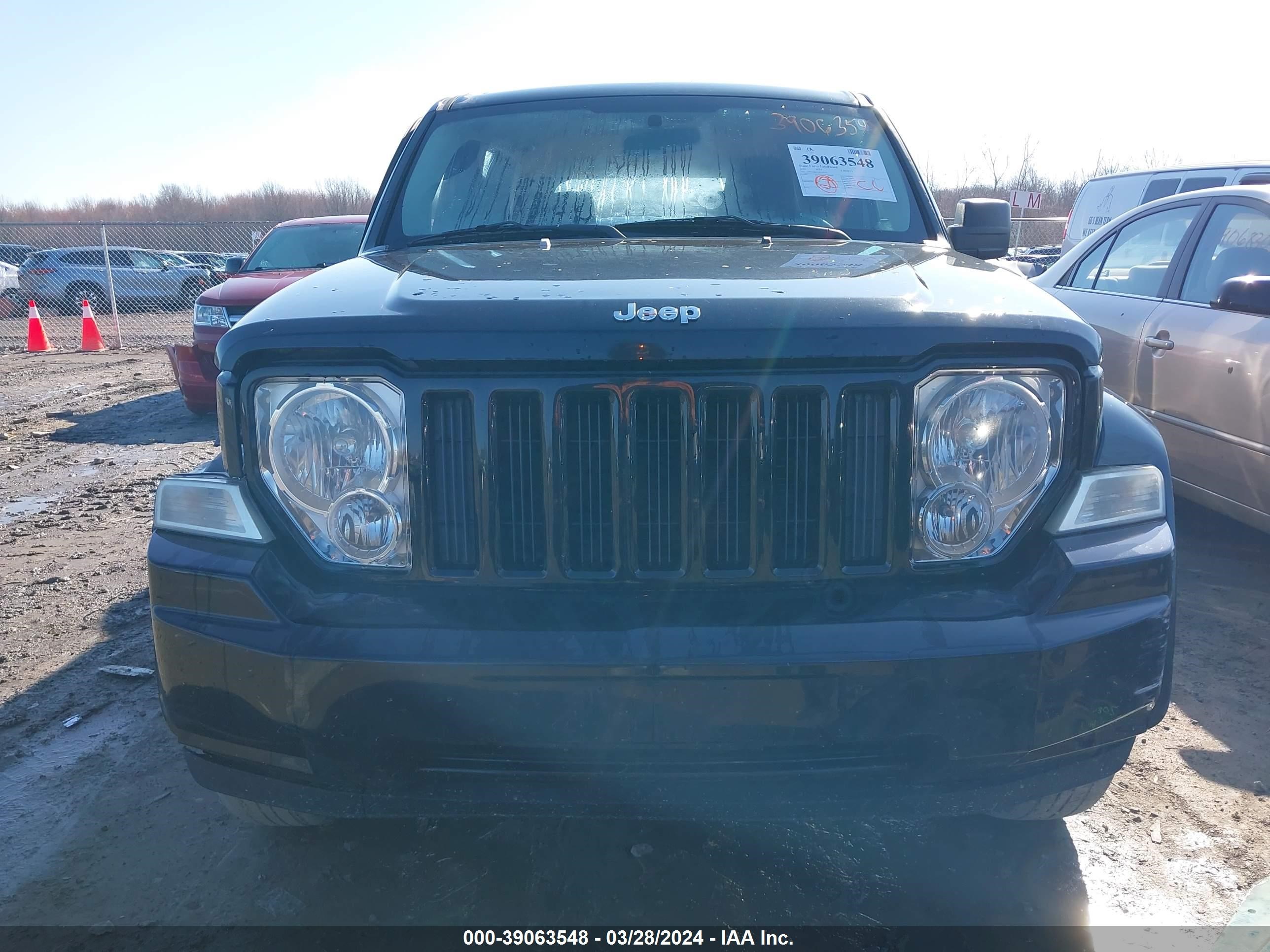 Photo 12 VIN: 1J4PN2GKXAW149270 - JEEP LIBERTY (NORTH AMERICA) 