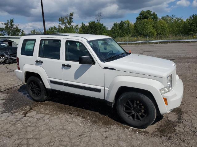 Photo 3 VIN: 1J4PN2GKXAW149477 - JEEP LIBERTY SP 