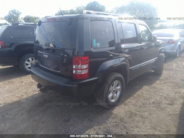 Photo 3 VIN: 1J4PN2GKXBW503239 - JEEP LIBERTY 