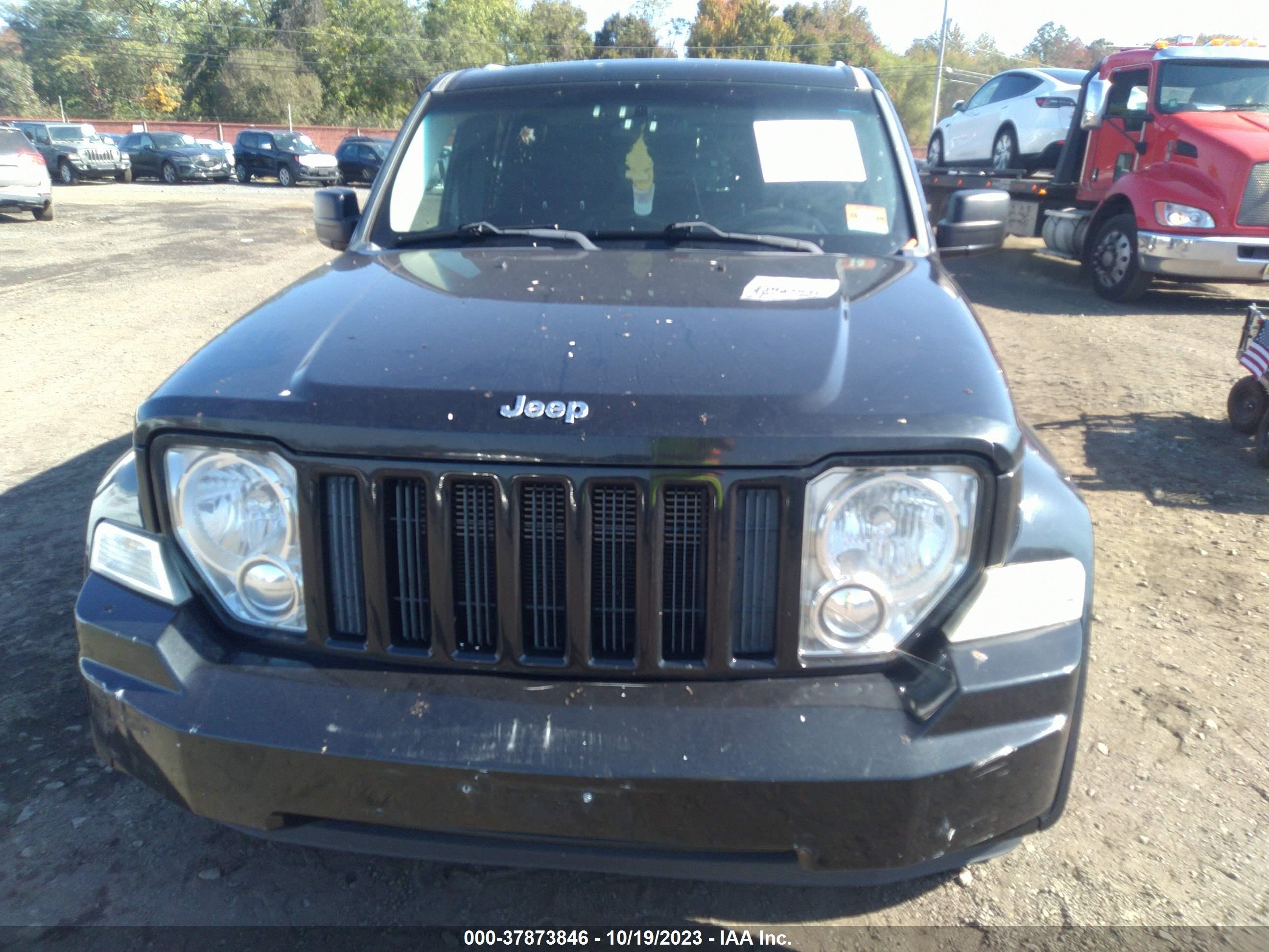 Photo 5 VIN: 1J4PN2GKXBW507517 - JEEP LIBERTY (NORTH AMERICA) 