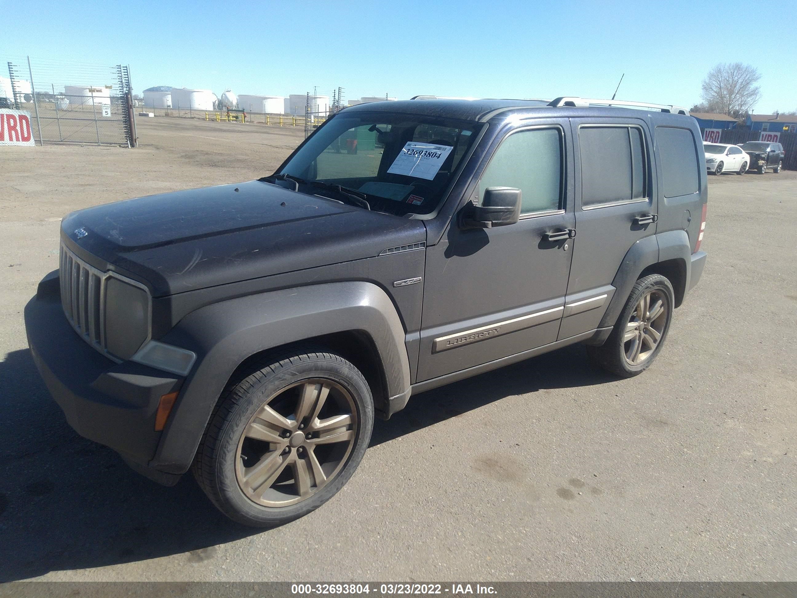 Photo 1 VIN: 1J4PN2GKXBW547547 - JEEP LIBERTY (NORTH AMERICA) 