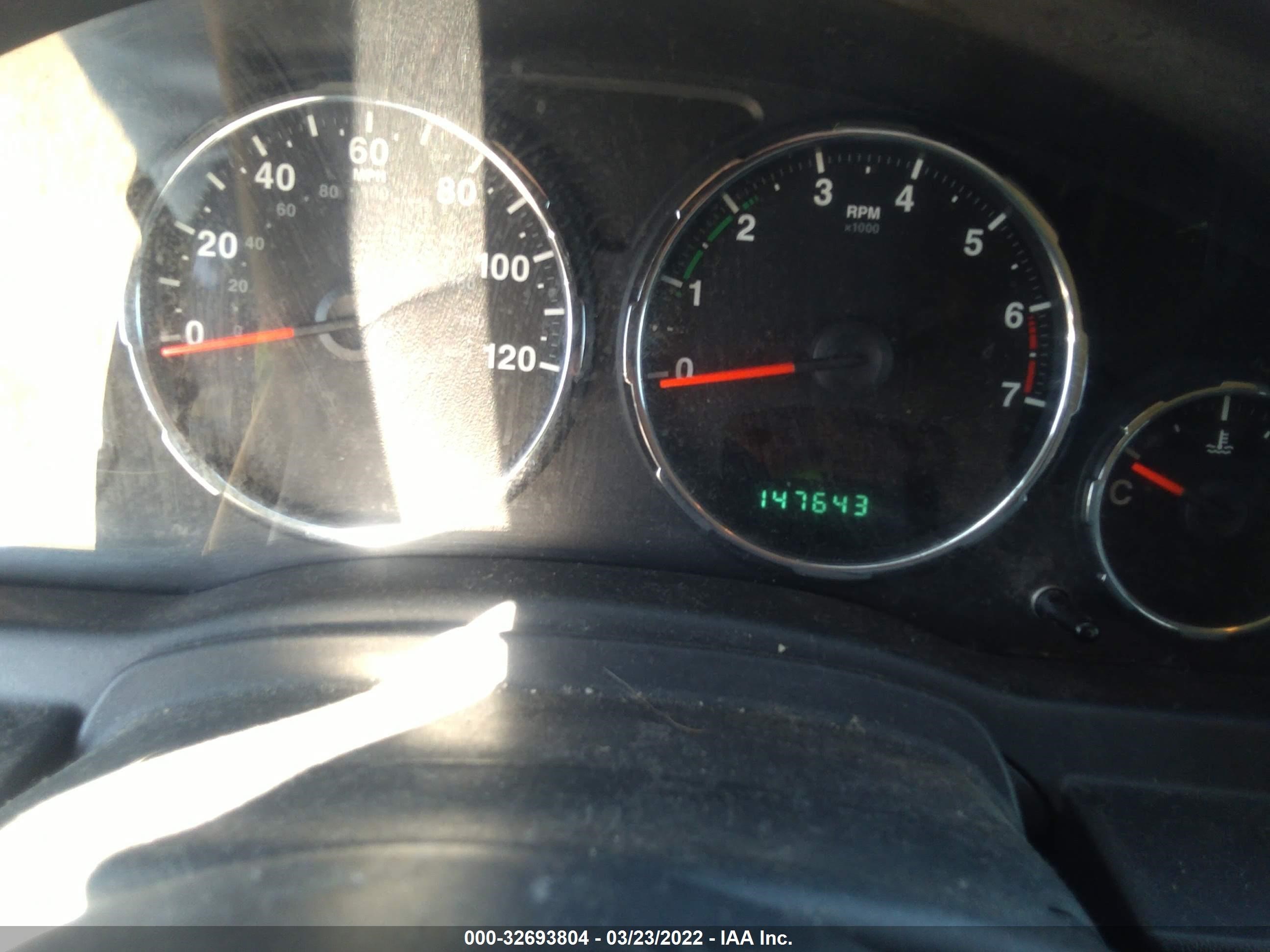 Photo 6 VIN: 1J4PN2GKXBW547547 - JEEP LIBERTY (NORTH AMERICA) 